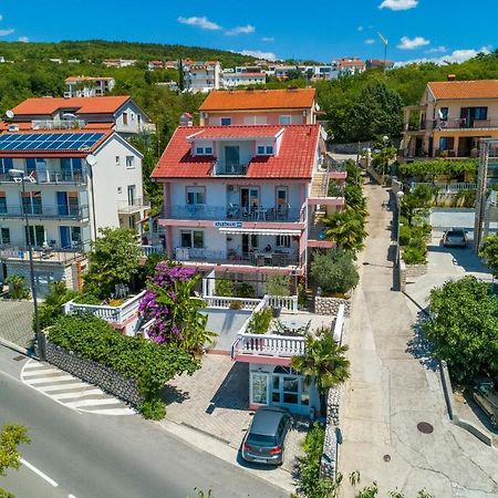 קריקווניצה Apartmani Visnja מראה חיצוני תמונה