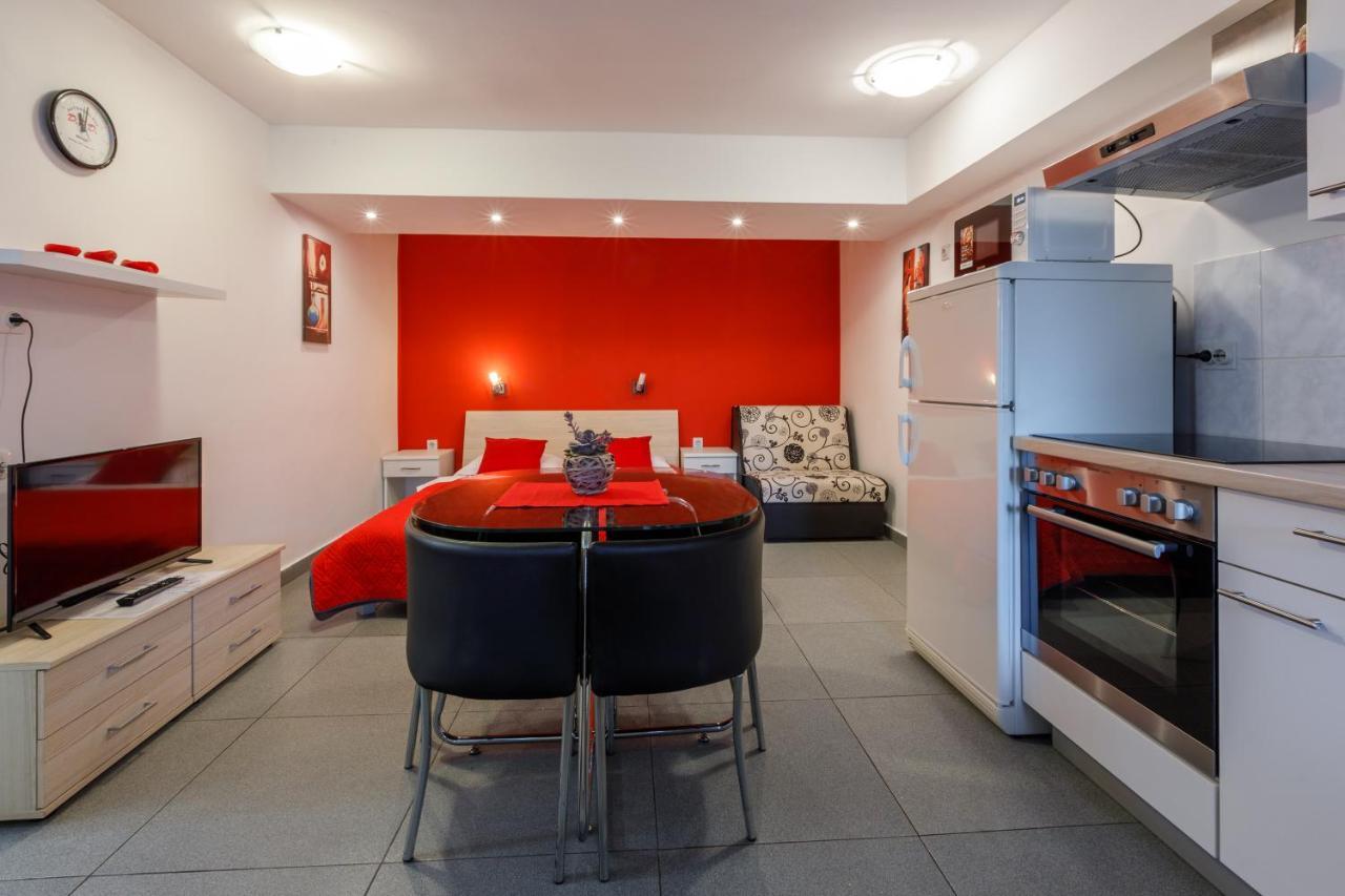 קריקווניצה Apartmani Visnja מראה חיצוני תמונה