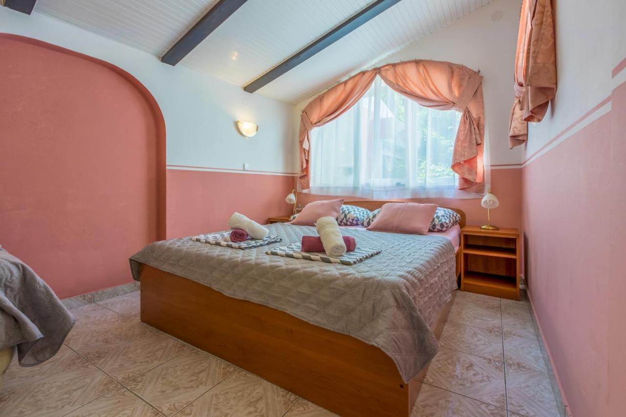 קריקווניצה Apartmani Visnja מראה חיצוני תמונה