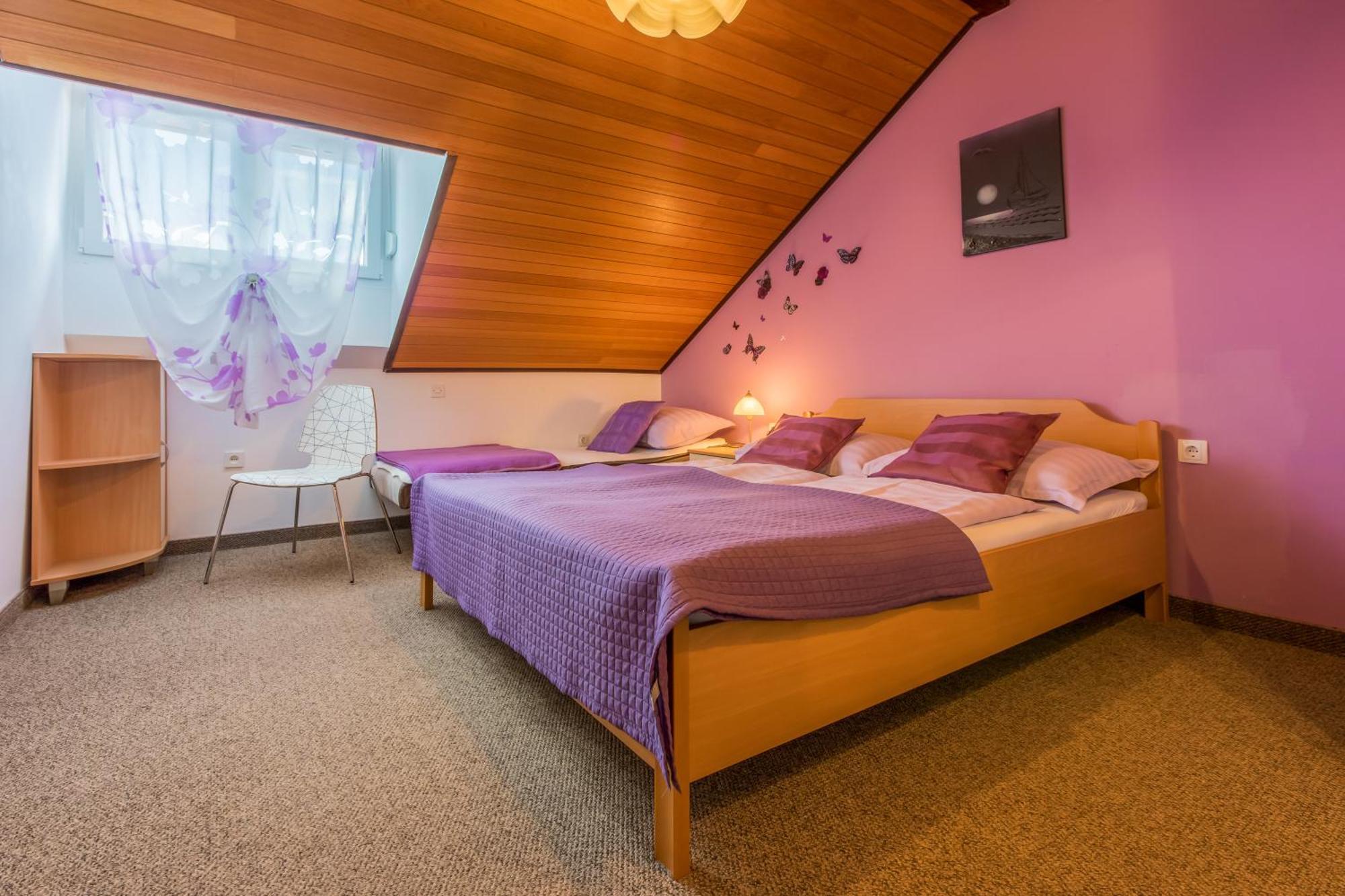 קריקווניצה Apartmani Visnja מראה חיצוני תמונה